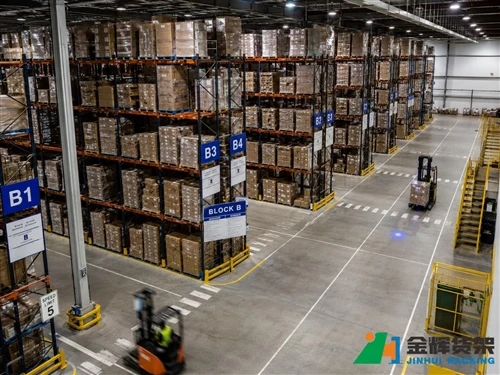 Cómo determinar la longitud adecuada de la fila de estanterías para palés para un almacén